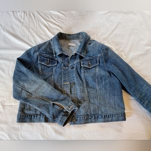 Old Navy maternity crop denim jacket size XL